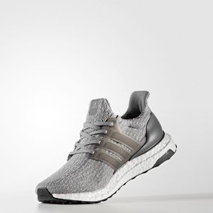 Adidas UltraBoost (size 6)